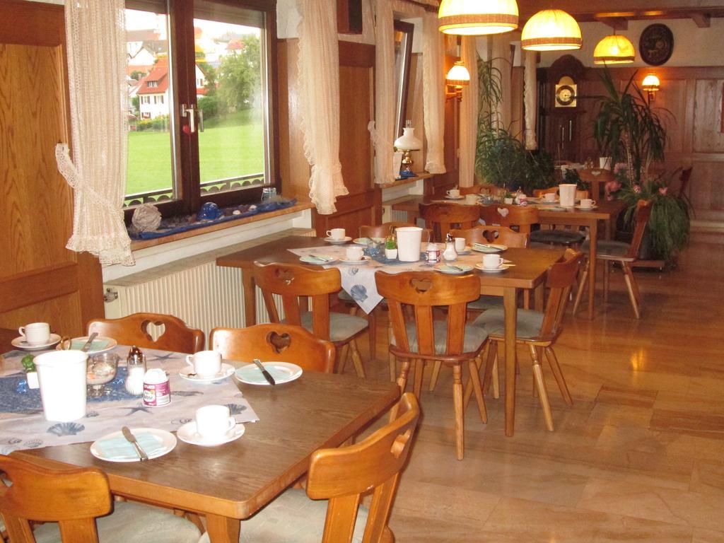Pension Weinhaus Unger Schwenningen  Экстерьер фото
